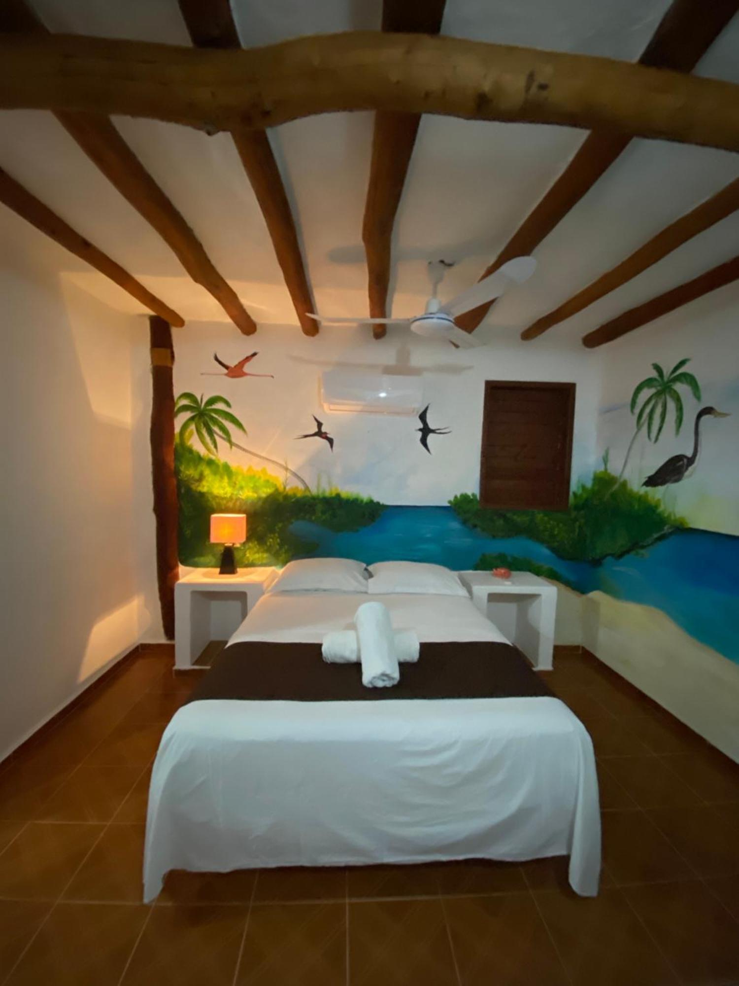 Casa Victor Avila Isla Holbox Exteriör bild