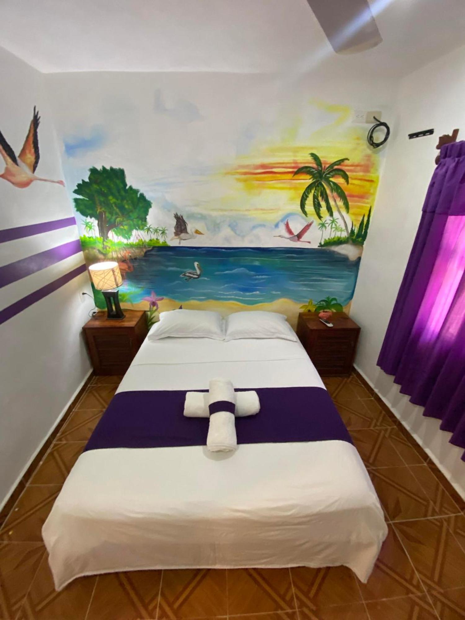 Casa Victor Avila Isla Holbox Exteriör bild