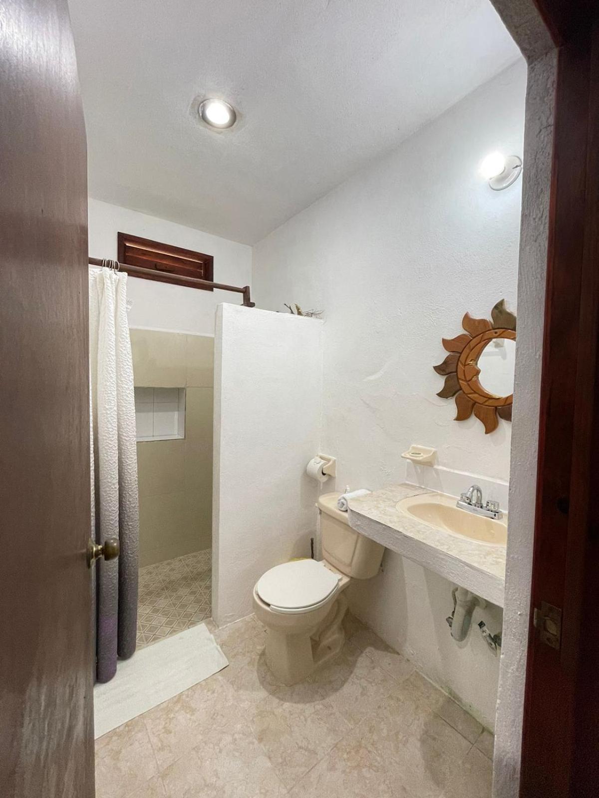 Casa Victor Avila Isla Holbox Exteriör bild