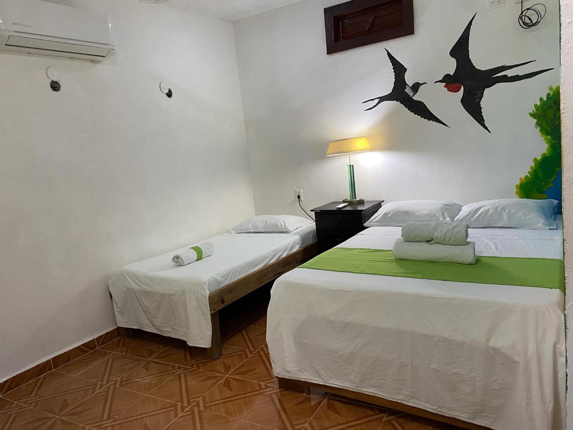 Casa Victor Avila Isla Holbox Exteriör bild